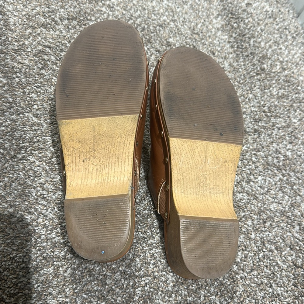 Universal Thread Brown Mules - Picture 3 of 6